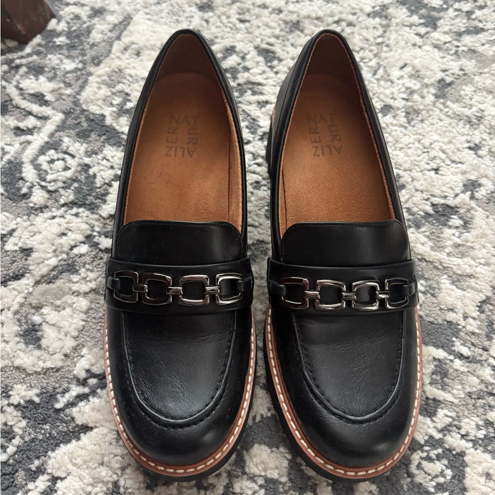 Naturalizer Black Leather Loafers with Chain Accent